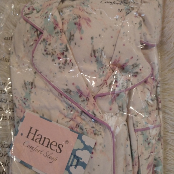 New Hanes Women's Pajama Set Lounge. Button down Collared Pant Set. Med Floral - Picture 9 of 9